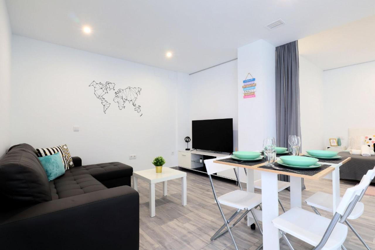 Appartement Acogedor Loft En Bajo Centrico Con Parking Wifi à Cordoue Extérieur photo