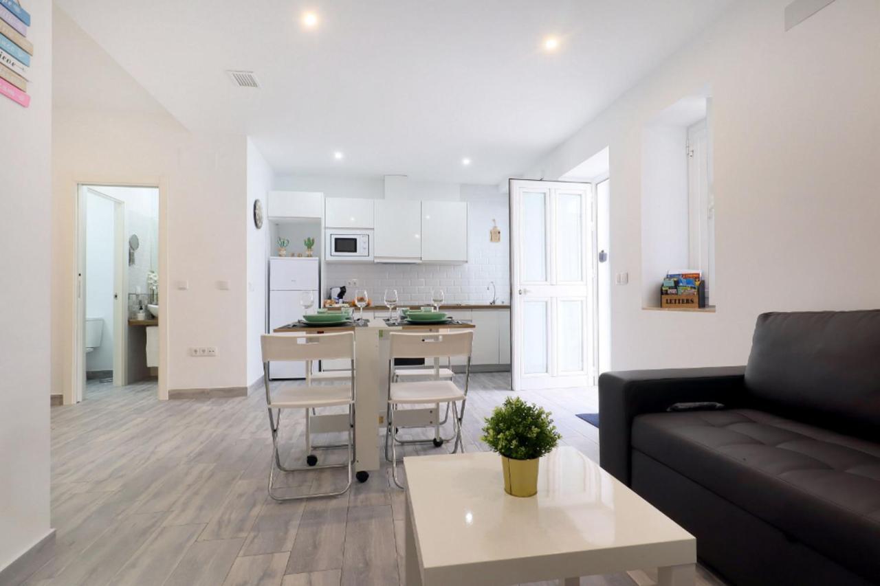 Appartement Acogedor Loft En Bajo Centrico Con Parking Wifi à Cordoue Extérieur photo