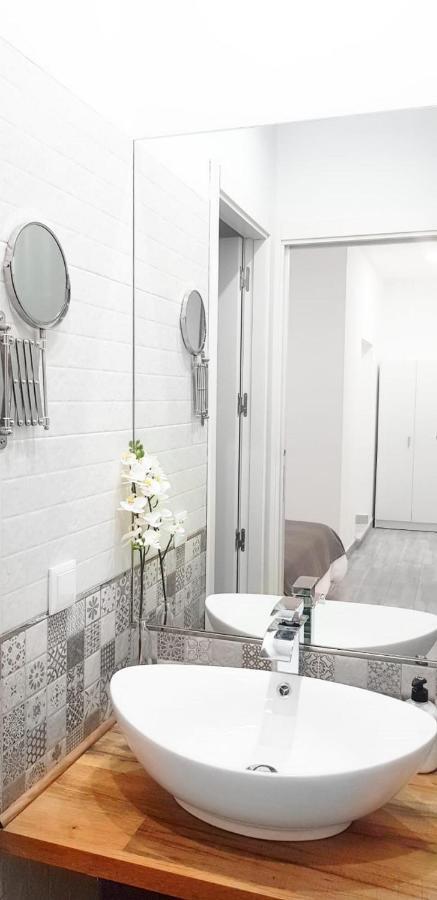 Appartement Acogedor Loft En Bajo Centrico Con Parking Wifi à Cordoue Extérieur photo